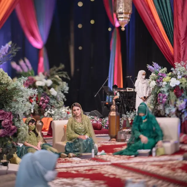 6 Momen Pengajian Aurel Hermansyah Jelang Pernikahan, Penuh Haru