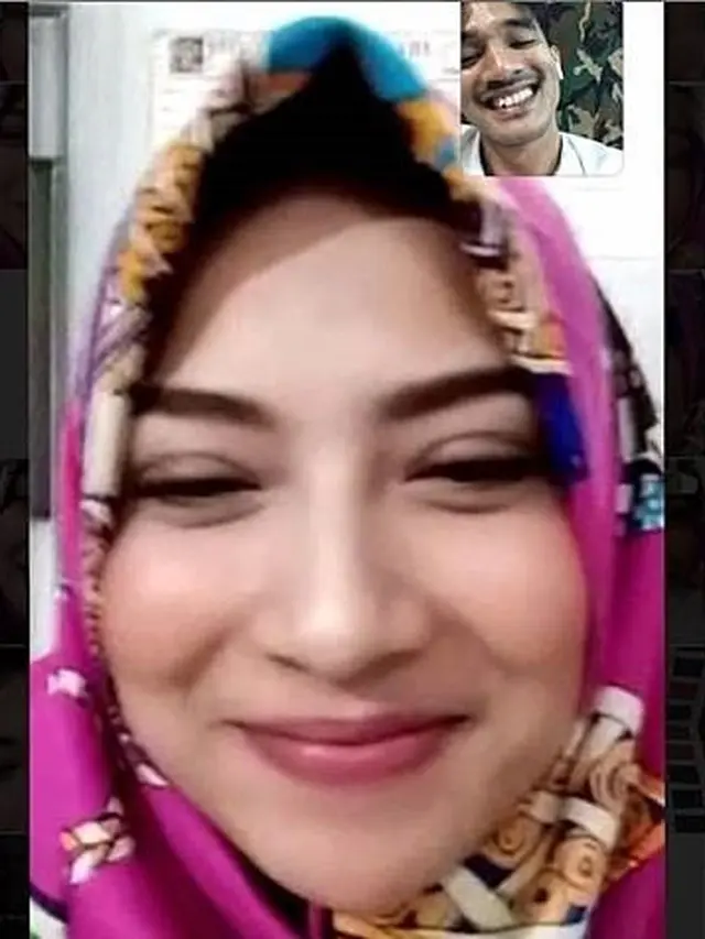 Kerap Tampil Seksi, 6 Pesona Vanessa Angel saat Pakai Hijab Ini Tuai Pujian