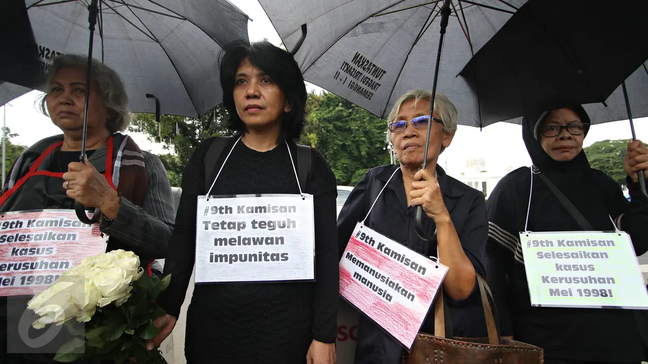 20160121-Istri Munir Ikut Aksi 9 Tahun Kamisan