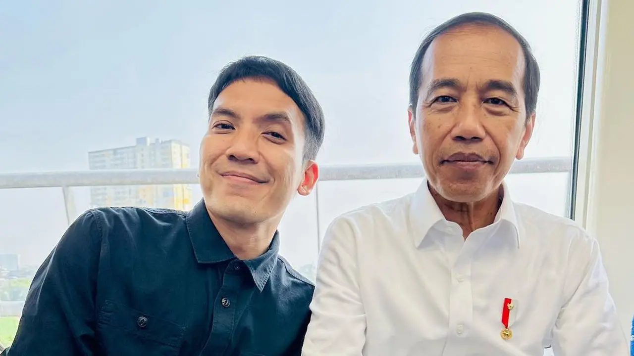 Desta dan Presiden Jokowi
