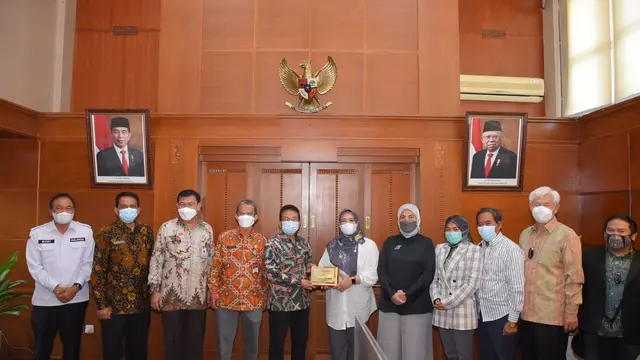 Ketua Komisi IX DPR RI Nihayatul Wafiroh