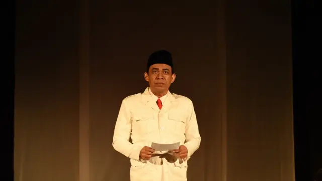 Monolog Bung Karno, Besok atau Tidak Sama Sekali