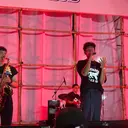 Oslo Ibrahim dan Teddy Adhitya Bawakan Lagu Teenage Death Star di Pestapora 2026