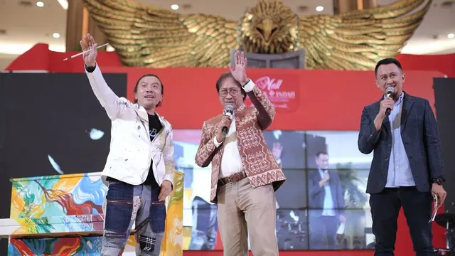 John Martono dan Purwacaraka