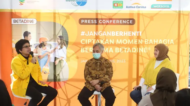 Atta Halilintar di konferensi pers “Press Conference #JanganBerhenti Sedia Persiapan Mudik dengan Betadine” di Jakarta, April 2023. (Foto: Dok. Tim Inke Maris)