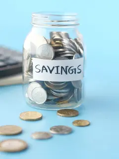 Tak selalu harus menekan pengeluaran, soft saving mengajak seseorang tetap menabung sambil menikmati hasil kerja. (Foto/Dok: Pexels)