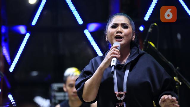 [Bintang] Vina Panduwinata