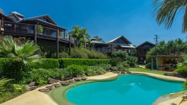 [Bintang] Rumah Chris Hemsworth