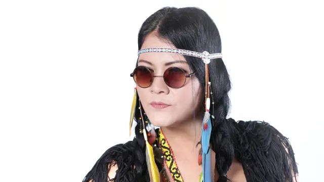 [Bintang] B1 Melanie Subono