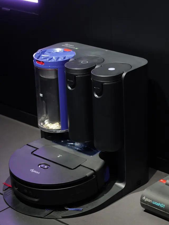 Robot vacuum dan pengepel pertama dari Dyson. [Dyson]