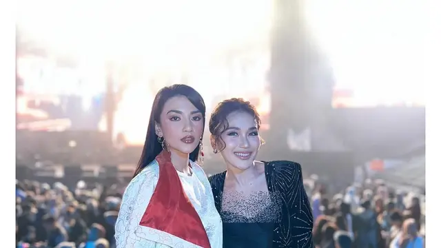 7 Artis Nonton Konser Nancy Ajram di Jakarta, Ayu Ting Ting Duet Bareng