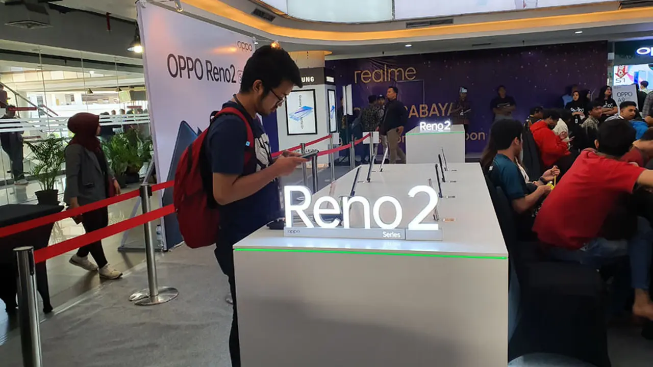Simak Keseruan Event First Sale OPPO Reno2 F di Surabaya yang Berjalan Sukses