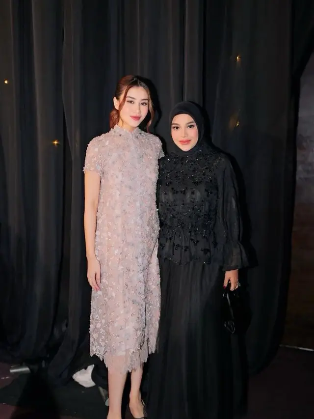 Aaliyah Massaid di Acara Ngunduh Mantu Kakak Fadil Jaidi. [@aaliyah.massaid]