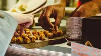 Street food (Photo by Shane Rounce on Unsplash)