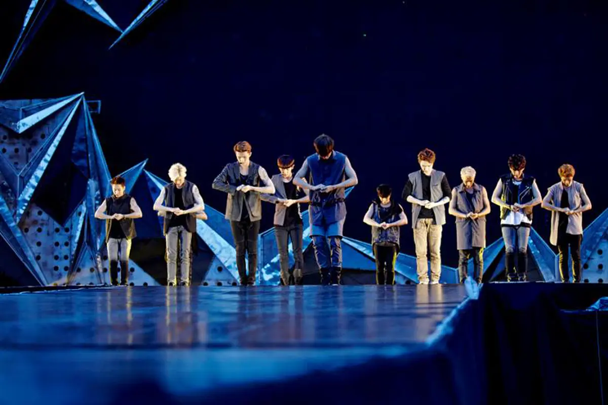 Jelang Konser di Indonesia, EXO Telah Tiba di Jakarta Malam Ini