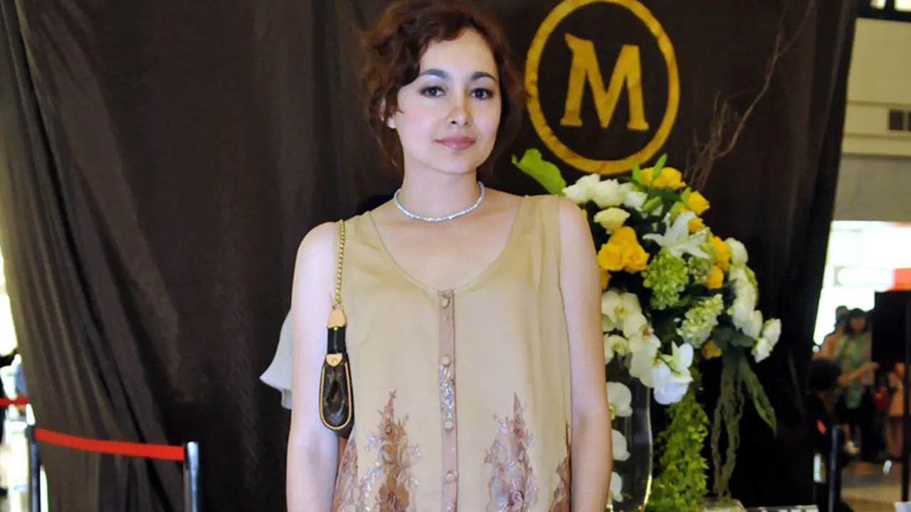 Dewi Rezer