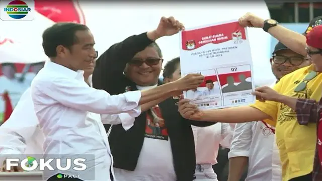 Jokowi mengajak pendukungnya untuk melawan informasi-informasi yang menyesatkan dan memecah belah sesama anak bangsa itu.