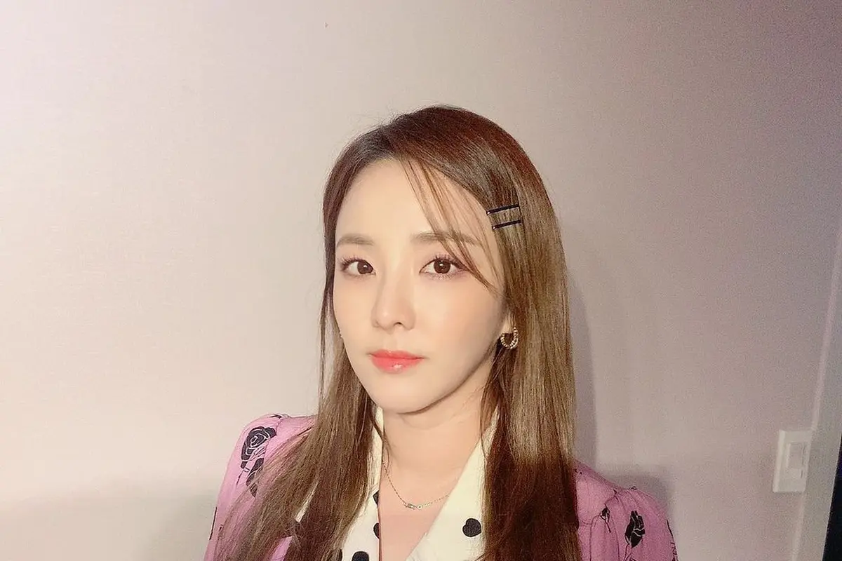 Sandara Park. (Instagram/ daraxxi)