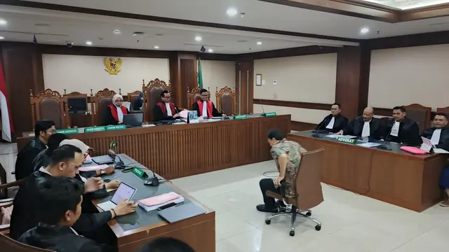 Produser Film Sang Pengadil Didakwa Sembunyikan Aset Zarof Ricar