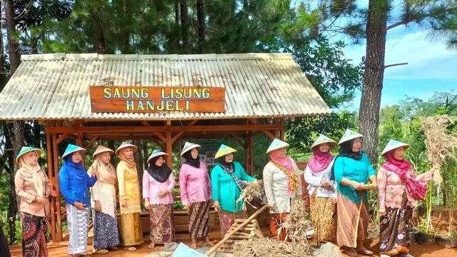 Desa Wisata Hanjeli, Sukabumi, Jawa Barat.