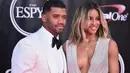 Dilansir dari E!News, Ciara dan Russel Wilson terikat janji pernikahan pada tanggal 06 Juli kemarin. (AFPBintang.com)