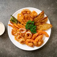 ilustrasi tempura twigim/gowithstock/Shutterstock