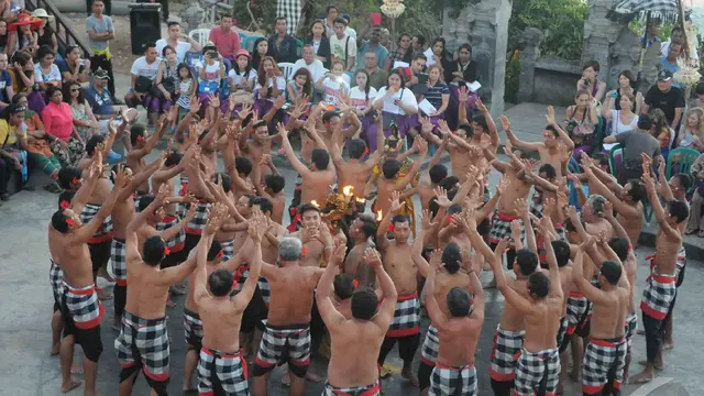 Mitos Di Balik Tari Kecak yang Mendunia
