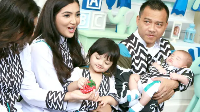 [Bintang] Akikah Anak Anang - Ashanty