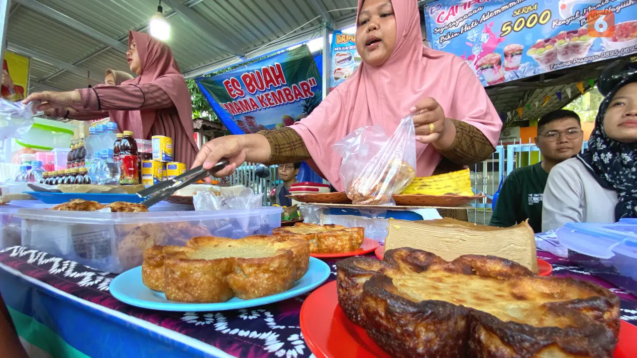 Pasar Wadai Khas Banjar Kalimatan Selatan Kalsel Banjarmasin