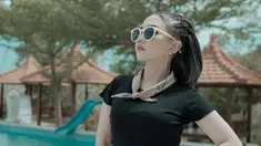 Karier Syahiba dimulai dengan menjadi penyanyi dari panggung ke panggung di daerah kelahirannya, Banyuwangi. Kini Syahiba Saufa dikenal luas sebagai pedangdut muda dengan segudang karya. (Liputan6.com/IG/@syahiba_saufa).