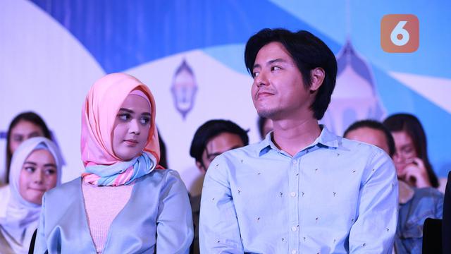 [Fimela] Cut Meyriska dan Roger Danuarta