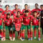 Para pemain starting XI Timnas Maroko U-17 berfoto sebelum dimulainya laga kedua Grup A Piala Dunia U-17 2023 menghadapi Timnas Ekuador U-17 di Stadion Gelora Bung Tomo (GBT), Surabaya, Senin (13/11/2023). (Bola.com/Bagaskara Lazuardi)