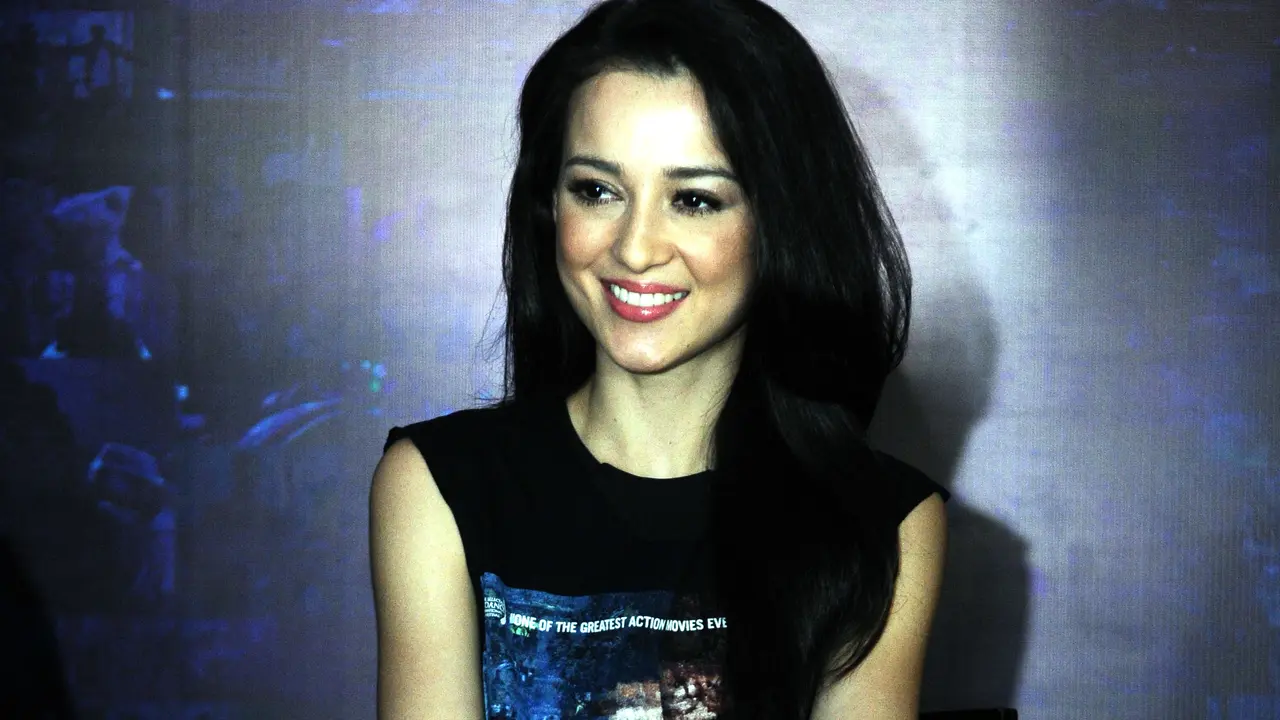 [FOTO] Resep Cantik Ala Julie Estelle