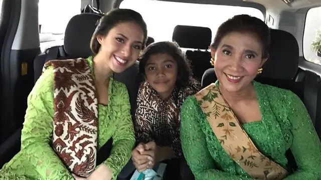 6 Momen Kebersamaan Susi Pudjiastuti dengan Anak dan Cucunya, Penuh Kehangatan