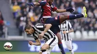 Tevez Bawa Juventus Unggul di Babak Pertama