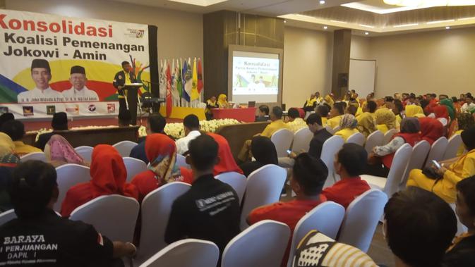 Rapat konsolidasi TKD Jawa Barat pemenangan capres Jokowi (Liputan6.com/Jayadi Supriadin)