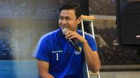 Kiper Persib, Deden Natshir. (Bola.com/Erwin Snaz)