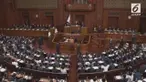 Abe mulai menduduki kursi PM pada Desember 2012, ia berjanji akan melakukan "reboot" ekonomi dan memperkuat pertahanan.