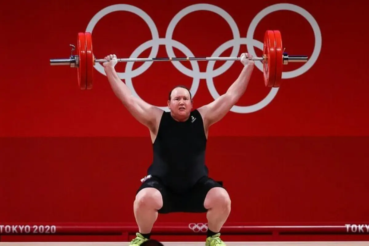 Cetak Sejarah, Laurel Hubbard Jadi Atlet Transgender Pertama di Olimpiade