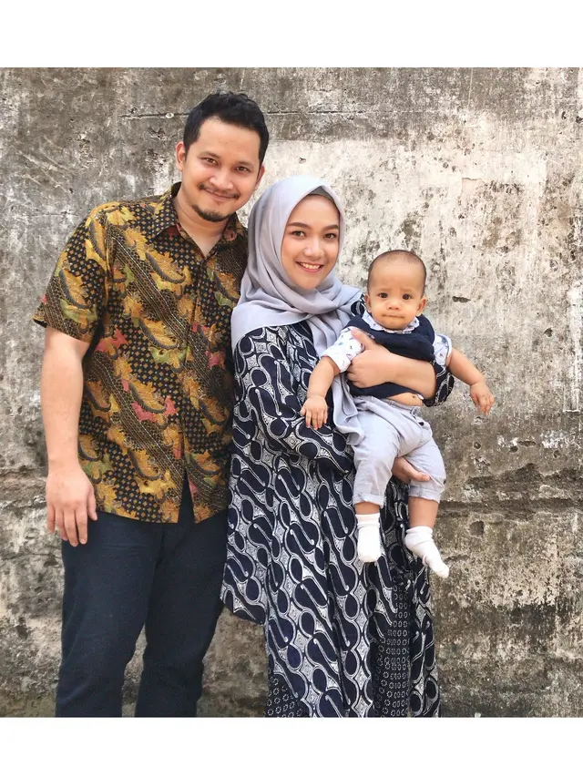 6 Potret Terbaru Selmadena, Menantu Amien Rais yang Pernah Viral