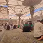 Suasana di Masjid Nabawi, Kota Madinah. (Liputan6.com/Nafiysul Qodar)