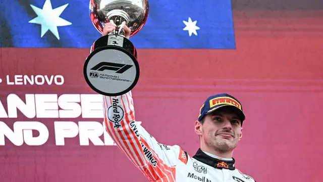 Pertahankan Pole Position, Max Verstappen Raih Gelar Perdana di GP Jepang 2025