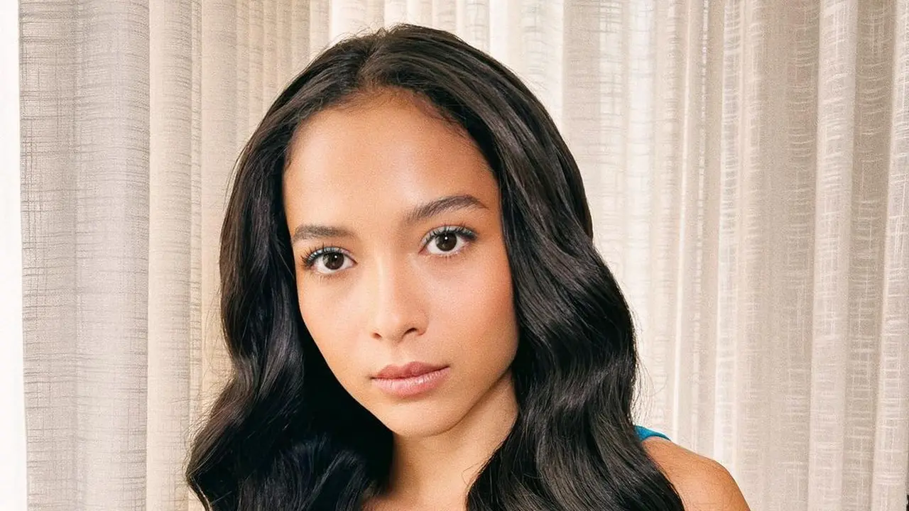 Gaya rambut Putri Marino