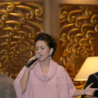 Vokalis dangdut Ikke Nurjanah (41) mencobanya dengan album barunya, I Love DutKustik. (Andy Masela/Bintang.com)