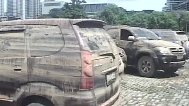 47 Mobil Terendam Banjir di Plaza UOB Sudah Dievakuasi
