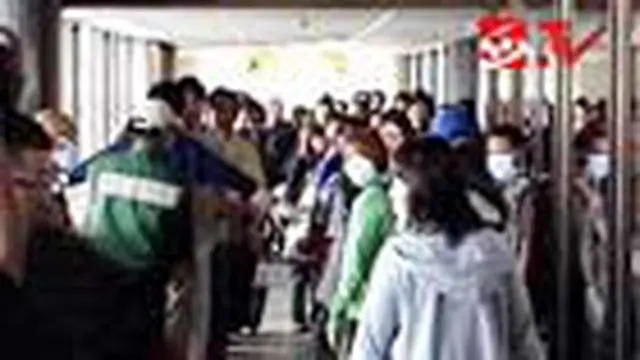 Turis Jepang Dicek Kadar Radiasi Nuklir