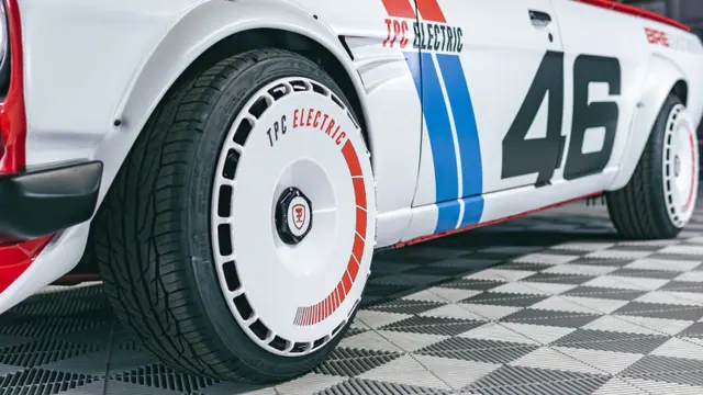 Datsun Sunny berpowertrain listrik bakal menggebrak SEMA 2022