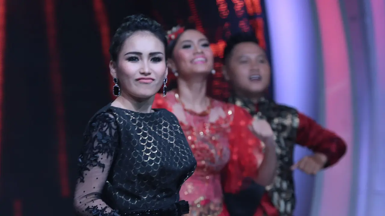 [Bintang] Ayu Ting Ting
