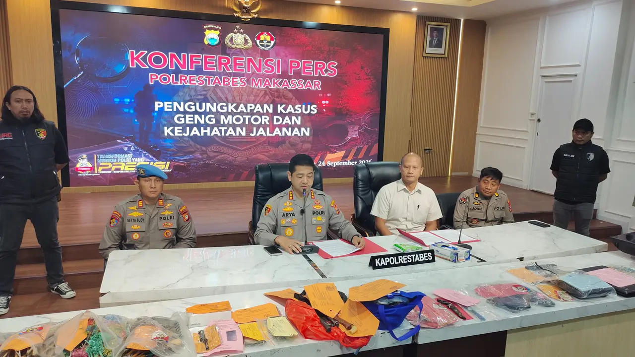 Barang Bukti Aksi Pencurian Brankas Masjid Berisi Rp 75 Juta