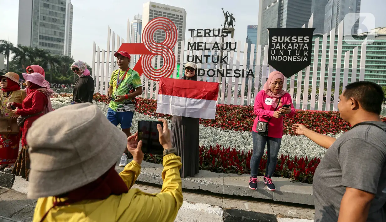 Warga Indonesia di berbagai tempat antusias menyambut HUT RI pada 17 Agustus mendatang. (Liputan6.com/Faizal Fanani)